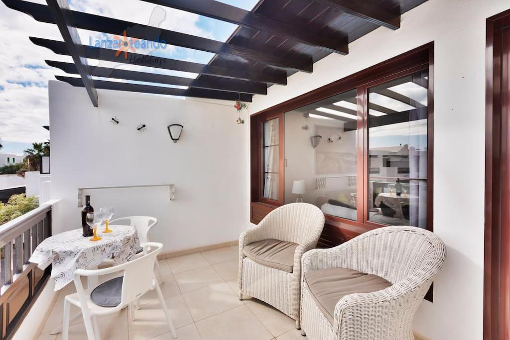 Casa Patty, Piscinas Climatizadas, Primera Linea Costa Teguise Exterior foto